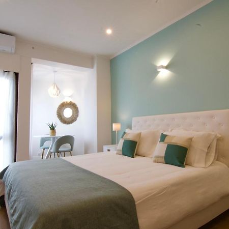 Sunset Retreat 1A Linha De Mar Apartment Монте Гордо Екстериор снимка