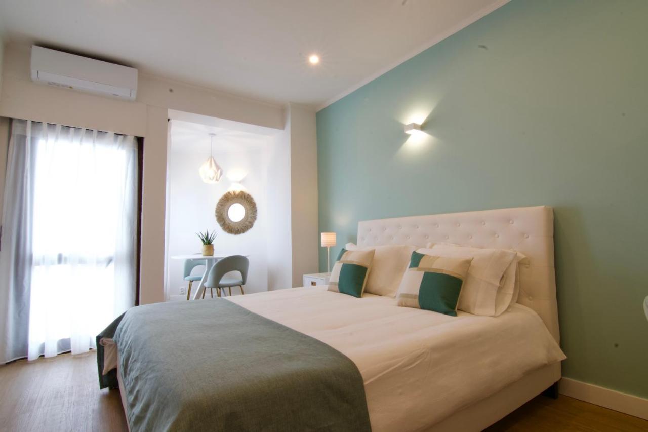 Sunset Retreat 1A Linha De Mar Apartment Монте Гордо Екстериор снимка
