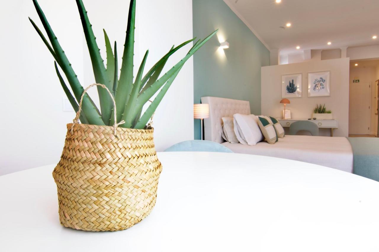 Sunset Retreat 1A Linha De Mar Apartment Монте Гордо Екстериор снимка